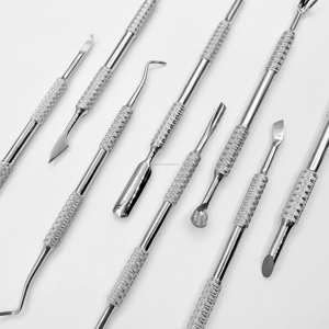 Empujador de Cutículas Profesional de Acero Inoxidable 420, Doble Punta, Reutilizable, Personalizable OEM, para Manicura y Pedicura - Product Image 1