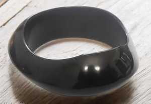 Bracelets en résine écologiques, ronds, noirs et marron, thème ange, pour Noël et le Nouvel An, objets de collection artistiques à exposer - Product Image 5