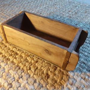 Boîte de rangement en bois multifonctionnelle au design exclusif, boîte à bijoux décorative pour la décoration de la table à manger - Product Image 1