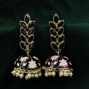 Pendientes Jhumka Florales Premium de JeweleMarket con Cuentas, Pendientes Jhumka Florales Premium a la Moda - Product Image 1