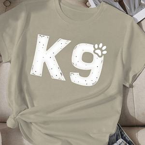 เสื้อยืดผู้หญิงพิมพ์ลายอุ้งเท้า K9ใส่สบาย - Product Image 2
