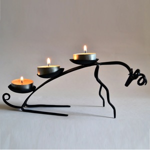 Hot Selling Black Iron Deer Shape T Light Candle Holder With High Finished & <b>Top</b> Garde Brass Metal Latest Candle Votive Holder - Product Image 3