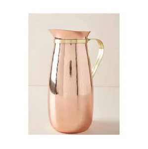 Carafe à eau en cuivre pur lisse avec bordure en laiton et poignée plate, pour service de table, vaisselle ayurvédique, vente en gros - Product Image 1