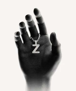 Pendentif lettre Z plaqué rhodium or/argent, serti de diamants taille émeraude, cadeau unisexe tendance - Product Image 2