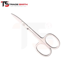 Ciseaux à barbe et à moustache TSI Fine Edge en acier inoxydable, instrument de toilettage pour une coupe précise et des résultats de coiffage impeccables - Product Image 2