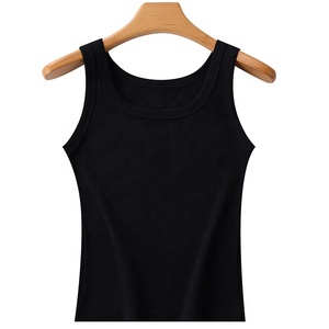 เสื้อกล้ามรัดรูปของผู้หญิงเสื้อครอปแขนกุดสีพื้นโลโก้ออกแบบได้เองและสั้นออกกำลังกาย - Product Image 3