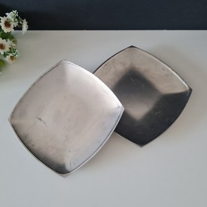 Plato Caliente para Filetes Comercial con Base de Madera para Mesa de Comedor - Product Image 1