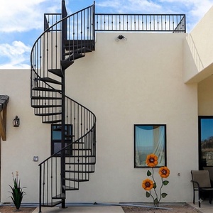 Escalera de Caracol de Hierro Forjado con Barandillas Tubulares Resistentes al Óxido, Fácil Montaje DIY, Diseño Moderno para Balcón, Uso Interior/Exterior - Product Image 3