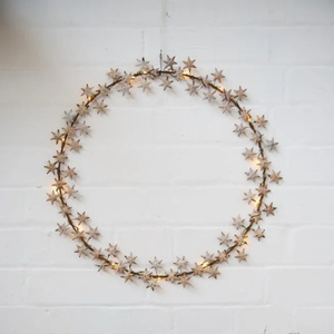 Guirnalda de Estrellas Mágicas con un Marco Circular Delgado Detallado con Mini Estrellas Plateadas Antiguas y Luces Cálidas Entrelazadas para Decoración - Product Image 4