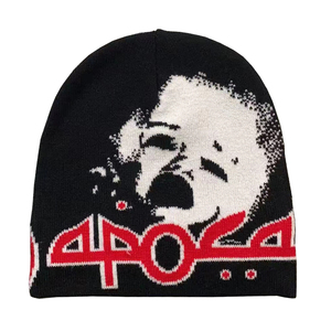 Gorro Unisex Negro con Patrón de Personajes, Texto Rojo 404, Estilo Urbano, Gorro de Punto para Invierno, Casual, para Adultos - Product Image 1