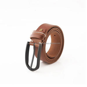 Ceinture décontractée pour hommes en cuir texturé peint à la main marron durable de qualité d'exportation avec ceinture réglable à boucle noire en métal armé - Product Image 1
