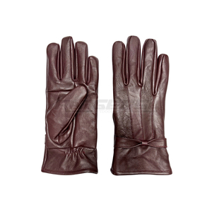 Gants en cuir pour femmes, accessoire de mode pour usage quotidien, fourniture en marque privée, style uni, doux au toucher, doublure en polaire, gants d'hiver pour femmes - Product Image 1