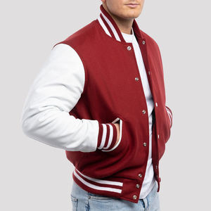 Chaqueta Varsity Casual para Hombre, Roja y Blanca, Personalizada con Letras, Estilo Béisbol, Mangas de Cuero PU, Transpirable, Fabricante OEM - Product Image 1