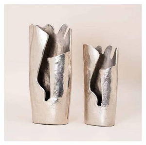 Jarrón Decorativo de Aluminio Plateado en Níquel, Estilo Moderno, Precio al por Mayor - Product Image 1