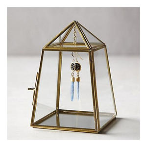 Organizador de Joyas Moderno y Personalizable, Hecho a Mano con Latón Real y Cristal, Elegante Caja de Regalo Transparente para Mujer - Product Image 1