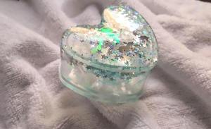 กล่องใส่เครื่องประดับเรซิ่นลายดอกไม้ตกแต่งทำมือ กล่องเก็บของจุกจิกขนาดเล็ก กล่องใส่เครื่องประดับเรซิ่นแบบกำหนดเอง ของขวัญ - Product Image 3