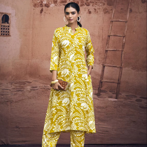 Último Premium Heavy Rayon Co-Ord Set Estilo profesional Vestidos casuales Cintura natural Tejido Top Pantalón Lavable Características dulces - Product Image 1