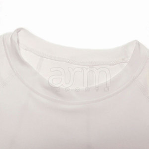 Équipement d'entraînement de combat de bonne qualité, rashguard personnalisé pour hommes, rashguard MMA à prix raisonnable, rashguard de qualité supérieure - Product Image 6
