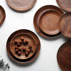 Juego de Platos de Madera Ecológicos de Estilo Vintage, Acabado a Mano, Platos de Madera Sostenibles - Product Image 5