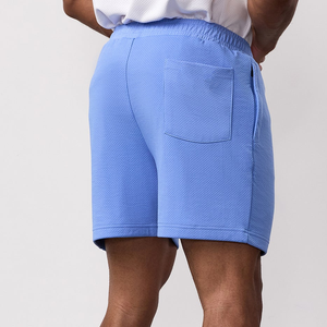 Shorts d'été essentiels pour hommes, style rétro hip-hop américain, respirants, en tissu pelucheux, imprimé lettres, taille mi-haute élastique à 5 points - Product Image 2