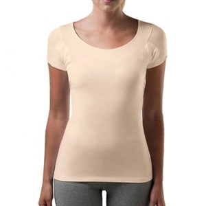 T-shirt sous-vêtement respirant et anti-transpiration à manches courtes et col rond en mélange de coton noir pour femme avec option de logo personnalisé - Product Image 6