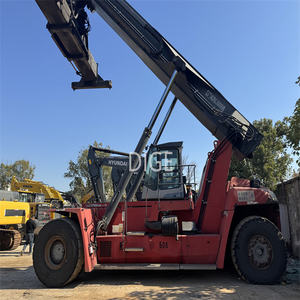 Apilador de Contenedores Usado Kalmar DRF450-60S5K de 45 Toneladas, Origen Finlandia, Motor Volvo, Equipo Portuario Confiable, Bomba Hidráulica Kalmar en Venta - Product Image 2