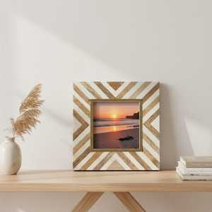 Cadre photo de luxe en MDF avec incrustation d'os, travail en résine et mosaïque de nacre - Product Image 3