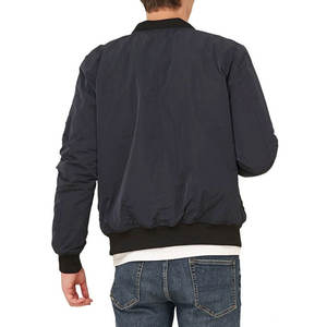 Veste bomber pour homme au prix de gros, dernier design, fabrication pakistanaise, sur mesure. - Product Image 2