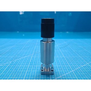 TISCOM 2B32M11-00H MR-121B32W11-001 ไดรเวอร์สเต็ปเปอร์มอเตอร์ที่ใช้แล้วเป็นอะไหล่อุปกรณ์เซมิคอนดักเตอร์รุ่นเก่า - Product Image 2