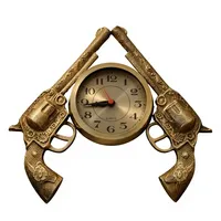 Reloj de Pared de Latón Decorativo Vintage con Diseño de Pistola Doble, Reloj de Cuarzo de Pared, Estilo Occidental Ornamentado para Hogar, Oficina, Sala de Estar