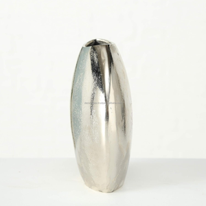 Diseño Decoración del hogar Florero de metal de alta calidad Diseño de lujo martillado para mesa Sala de estar y hogar - Product Image 3