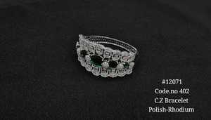 Bracelet en zircon coloré 12071, bracelet cubique plaqué rhodium, bijoux fantaisie en laiton avec pierres géométriques pour femme, idéal pour les soirées - Product Image 5