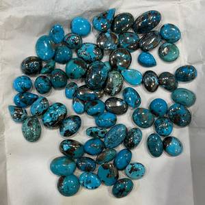 Cabochons en turquoise naturelle en vrac, pierres précieuses bleues polies, écologiques, formes variées avec certificat, pour la fabrication de bijoux - Product Image 1