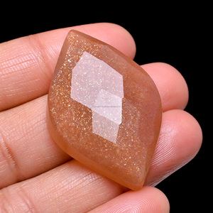 Wholesale FAIJAN GEMS Natural <b>Peach</b> Moonstone Tumble Stone <b>Top</b> Selling Beautiful Agate Feng Shui Carving Loose Gemstones - Product Image 2