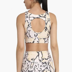 Ensemble de yoga personnalisé pour femmes, pour la salle de sport et le fitness, respirant, imprimé par sublimation sur toute la surface, soutien-gorge de sport et leggings, ensemble de 2 pièces pour l'entraînement - Product Image 5