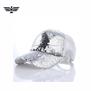 Casquette de camionneur personnalisée avec paillettes argentées |   Casquette de baseball en maille scintillante |   Casquette de sport ajustable, respirante, en polyester, à fermeture snapback - Product Image 5