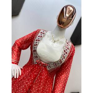 ชุดเลเฮนกา โจลี และโคติ ผ้าโพลีเอสเตอร์สวยงามสำหรับงานปาร์ตี้ - Product Image 1
