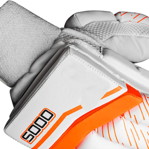 Guante de Cricket RACCOON SPORTS para Mano Derecha, PVC Transpirable, Cierre a Presión, Ligero, Estilo Deportivo, Construcción Tejida - Product Image 6