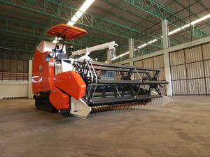 Cosechadora Multicultivo de Alto Rendimiento DC108X 108HP con Motor Diésel de Transmisión por Engranajes para Arroz, Maíz y Trigo, Equipo Agrícola - Product Image 1
