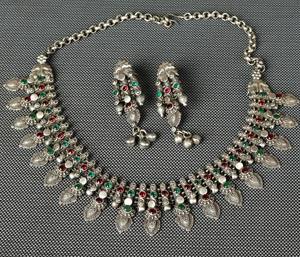 Conjunto de Joyería Étnica Bohemia para Boda: Collar y Pendientes de Ónix con Baño de Plata Antigua, Diseño de Bisel para Enamorados, Ideal para Compromiso - Product Image 2