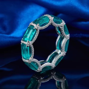 แหวนทรงบาแก็ตต์หรูหราสไตล์วินเทจประดับเพชรคิวบิกเซอร์โคเนีย ชุบทองคำขาวและโรสโกลด์ แหวนแฟชั่นสำหรับผู้หญิง - Product Image 1