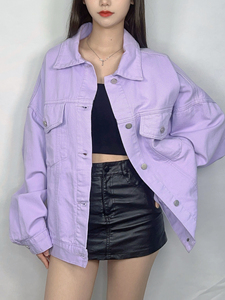 Chaqueta vaquera de mujer 2026: Elegante y moderna con botones, estilo lavado. - Product Image 1