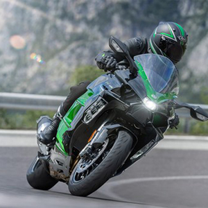 Motocicleta Kawasaki Ninja H2 SX SE 2022 - Product Image 3