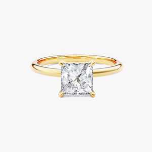 Anillo de compromiso de plata 925 con moissanita talla princesa VVS, engaste de puntas, de lujo, para mujer, chapado en oro, estilo eternidad, vermeil. - Product Image 1