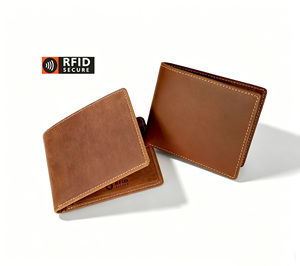 [En Stock] [Precio de Venta al Público] Cartera Bifold para Hombre Castello, RFID, Cuero Genuino Crazy Horse, Marrón Claro - Product Image 1