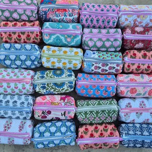 Lovely Floral Quilted Cosmetic Bag Small Size Zipper Closure Textile Material Portable Toiletry Bag - Product Image 4