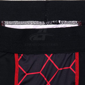 Fabriqué au Pakistan, ensemble de compression de haute qualité pour hommes, tissu respirant, fabrication haut de gamme - Product Image 5