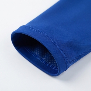 Manchon de compression pour coude, direct usine - Manchon de sport respirant à séchage rapide et anti-humidité pour le cyclisme - Product Image 5