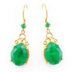 Dernières boucles d'oreilles exclusives en onyx vert plaqué or pour femmes, accessoire de bijoux de mode tendance - Product Image 1