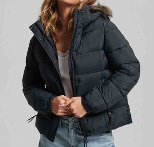 Wholesale Heavy Cotton Padded Winter OEM ODM Supplier Low MOQ Women <b>Cropped</b> Knitted Breathable <b>Puffer</b> <b>Jacket</b> - Product Image 6